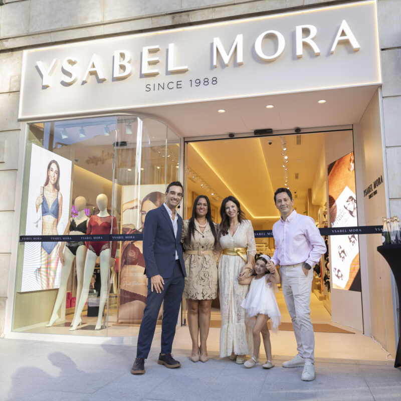 066-YSABEL-MORA-INAUGURACION-VALENCIA-FELGUERA-FOTOGRAFO